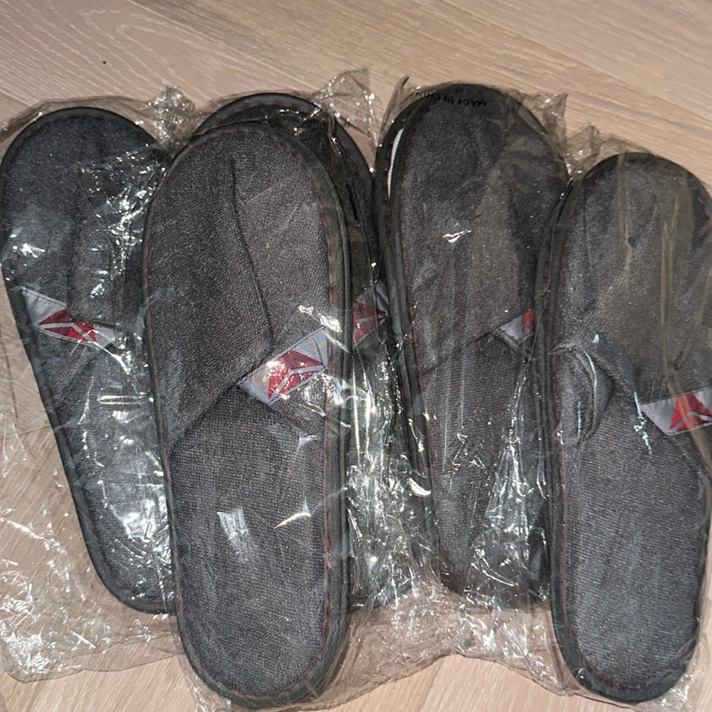 Delta One slippers